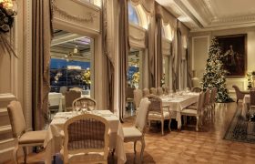 Christmas at the Iconic Hotel Grande Bretagne